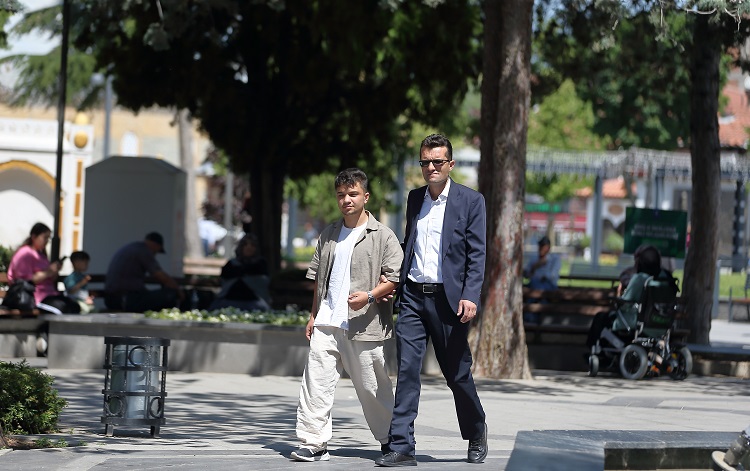 Sosyal deneyle tutumlar ölçüldü