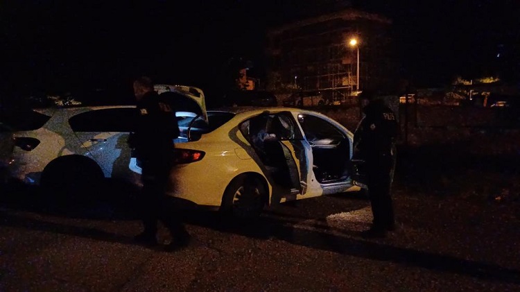 Polis ekiplerinden kaçan 4 kişi yakalandı