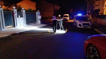 Polis motosikletli saldırganların peşinde!