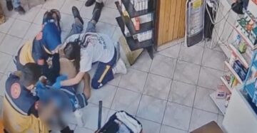 Eczanede fenalaştı hayatını kaybetti!