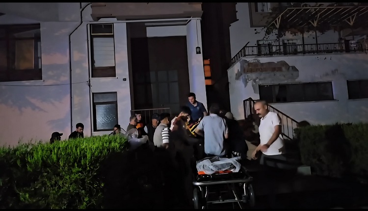 Balkondan düşerek hayatını kaybetti