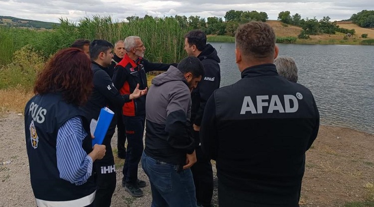 Kaybolan şahıs gölet etrafında aranıyor