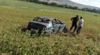 Yoldan çıkan otomobil tarlaya uçtu 