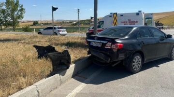 Kavşakta çarpıştılar: 4 yaralı