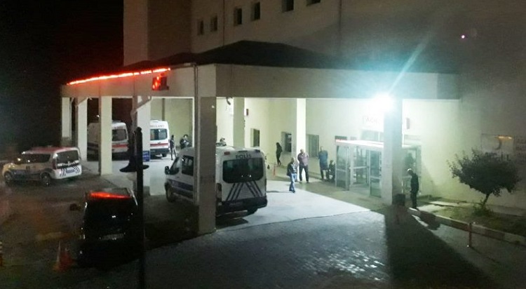 Tartıştığı kişiyi bacaklarından vurdu