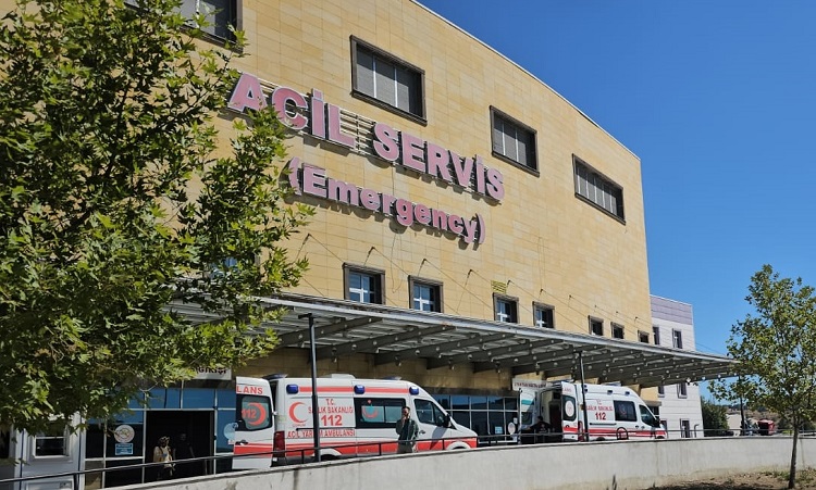 İşçiler zehirlendi durumu ağır 5 kişi!