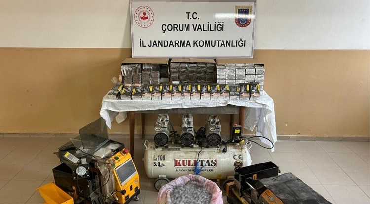 Kaçak sigara imalathanesine baskın!