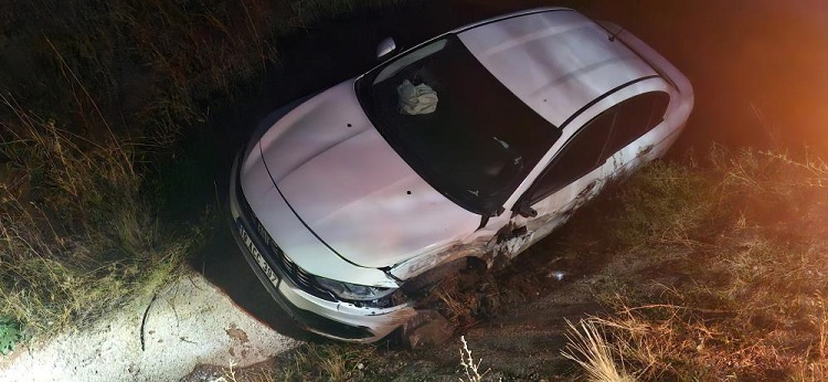 Kontrolden çıkarak şarampole devrildi