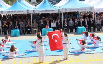 Öğrenciler yetenekleriyle hayran bıraktı