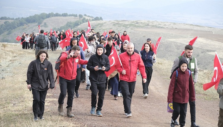 Kösedağ zirvesine Cumhuriyet yürüyüşü
