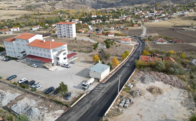 Belediye’den Boğazkale’ye asfalt desteği