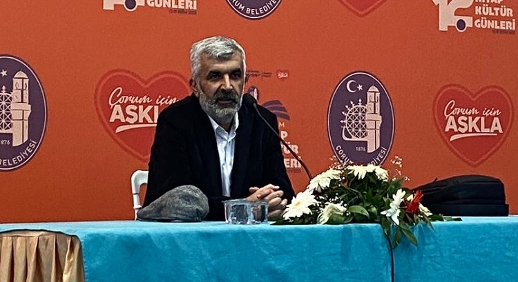 Ahmet Turgut Çorum’da okurlarıyla buluştu