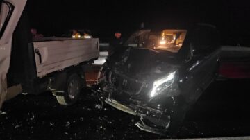 Başkan yardımcısı kazada yaralandı