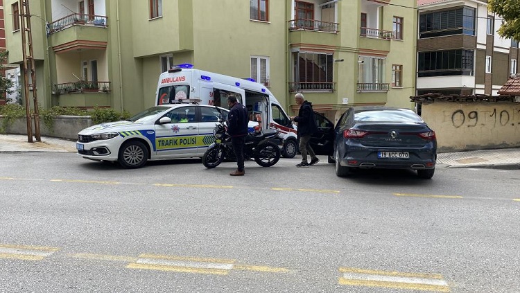Kazada motosiklet sürücüsü yaralandı