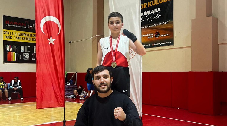 Çorum’a altın madalya kazandırdı