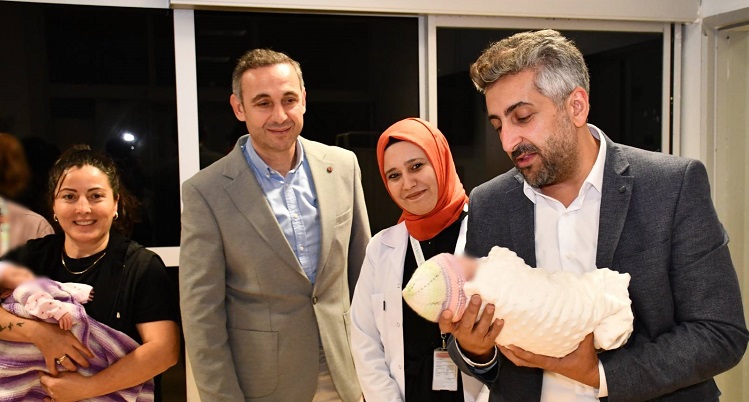 Ecrin bebek ailesine kavuştu