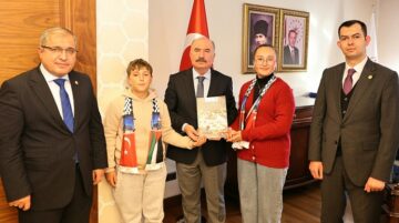 Gazze’deki çocuklara umut mektupları