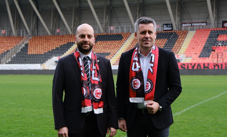 Hüseyin Eroğlu ile sözleşme imzalandı