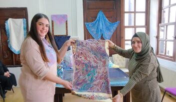 Eskiyen kıyafetler bu şekilde yenileniyor