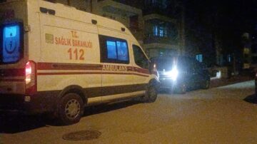 17 yaşındaki genç bıçakla yaralandı