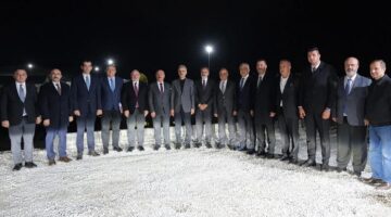 Bakan Çorum’da tren inşaatını inceledi