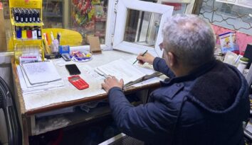 Bakkaldaki tüm veresiye borçları ödediler