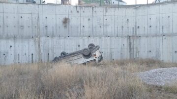 İstinat duvarından düştü ağır yaralandı