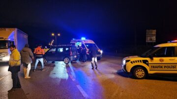 Yol ayrımında çarpıştılar: 5 yaralı