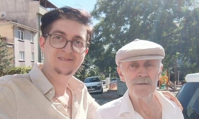 Baba oğul bir hafta arayla vefat etti