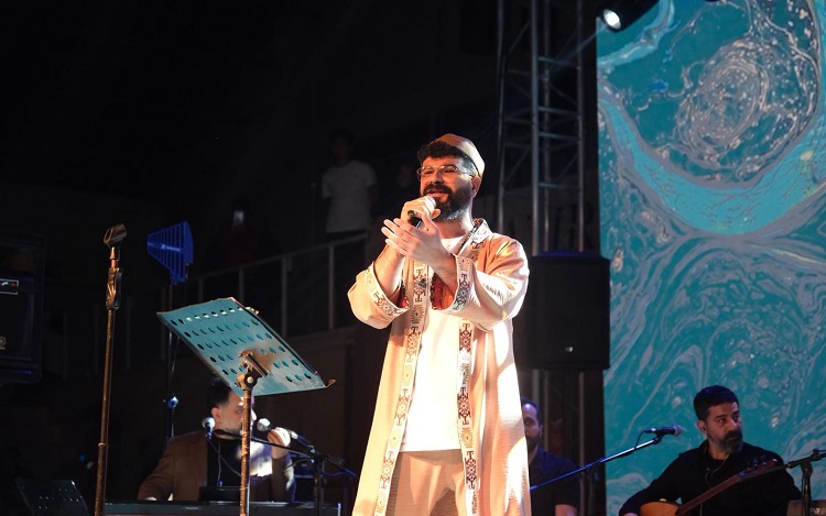 İlahi ve ezgilerle dolu gece mest etti