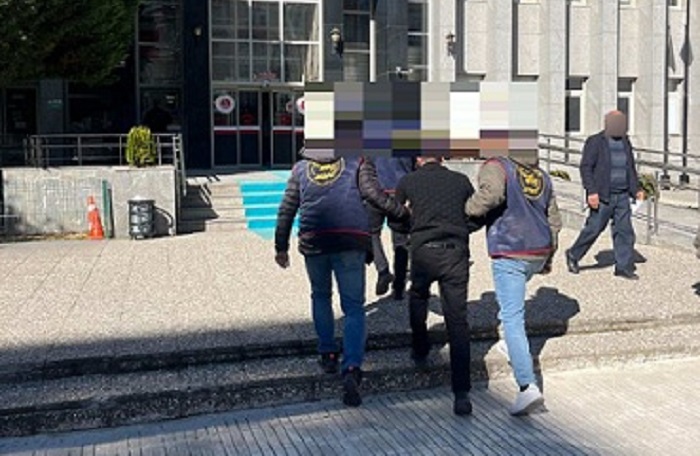 Jandarma aranan 182 zanlıyı yakaladı