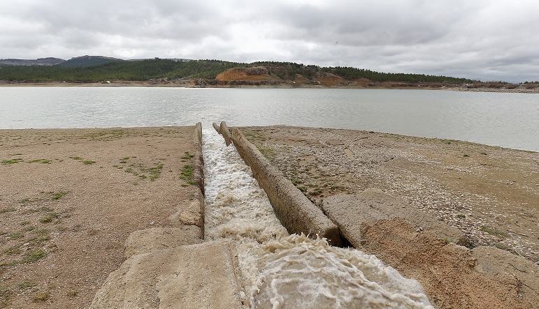 Yağışlar barajlardaki su seviyesini yükseltti
