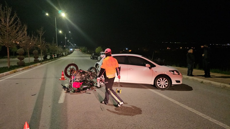 16 yaşındaki motosikletli yaralandı