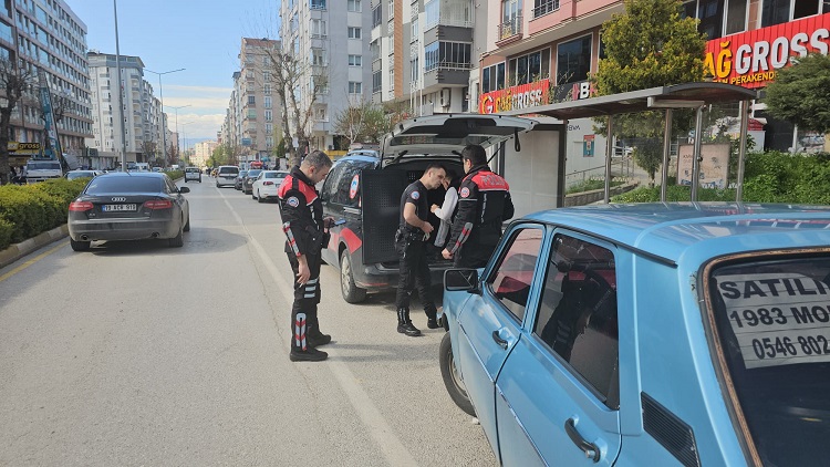 Şüpheli araçtan uyuşturucu çıktı!