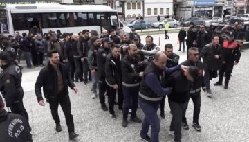 Milyonluk vurgunda 21 kişi tutuklandı