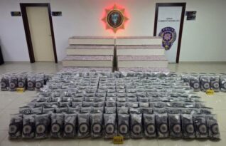 Çorum’da binlerce hap ele geçirildi