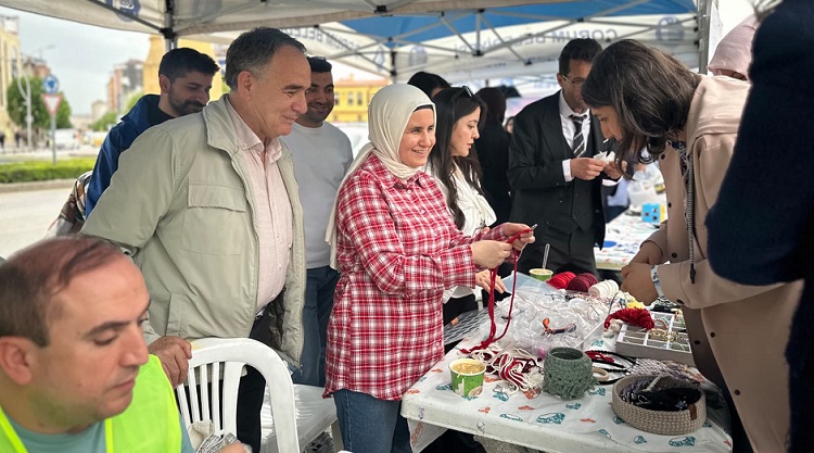 Engelliler Haftasında farkındalık standı 