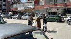 Polisler yaşlı teyzeyi mutlu etti