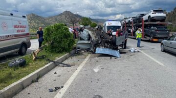 Takla atan otomobildeki 4 kişi yaralandı