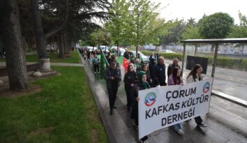 Kafkas Kültür Derneğinden sessiz yürüyüş
