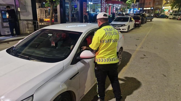 Sürücülere toplam 150 bin TL ceza kesildi